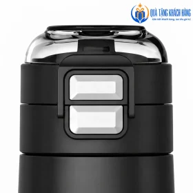 Cận nắp đóng và hai chốt phía trước của Kalpen DA07