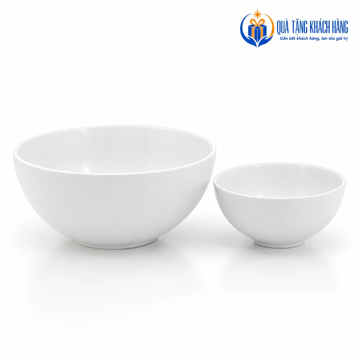 Đối chiếu một tô 18 cm và một chén cơm 11,5 cm Timeless