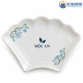 Mô phỏng logo MỘC AN trên một đĩa cánh sen xanh