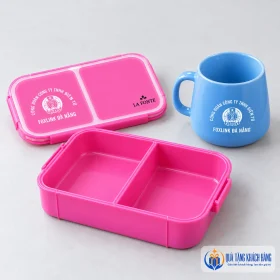 Chi tiết hộp La Fonte hai ngăn và cốc sứ xanh