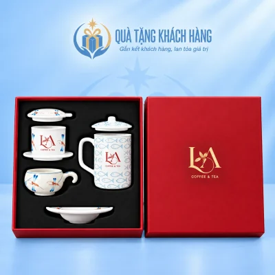 Bộ phin cà phê và cốc sứ có nắp trong hộp đỏ