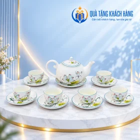 Bộ trà men kem Quả Hồng họa tiết sen với sáu tách không quai