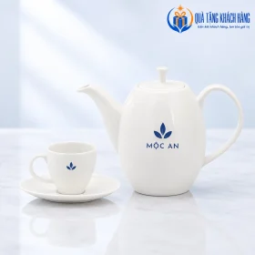 Mô phỏng logo MỘC AN trên ấm và tách Anna trắng ngà