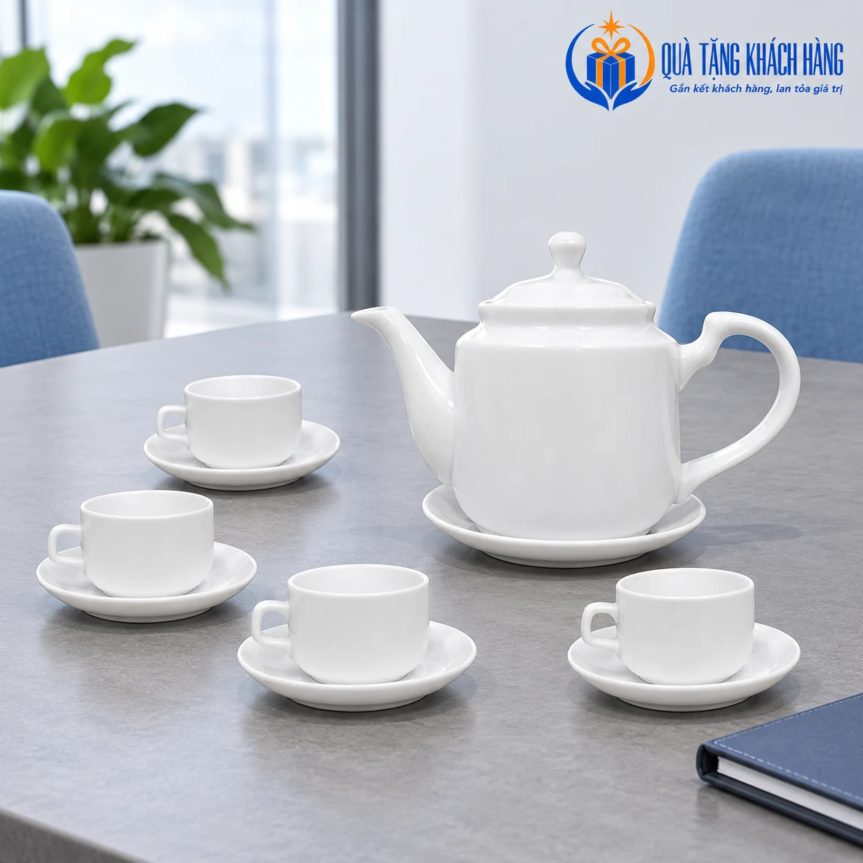 Minh họa bộ trà trắng Vuông Thẳng tại bàn trao đổi công việc