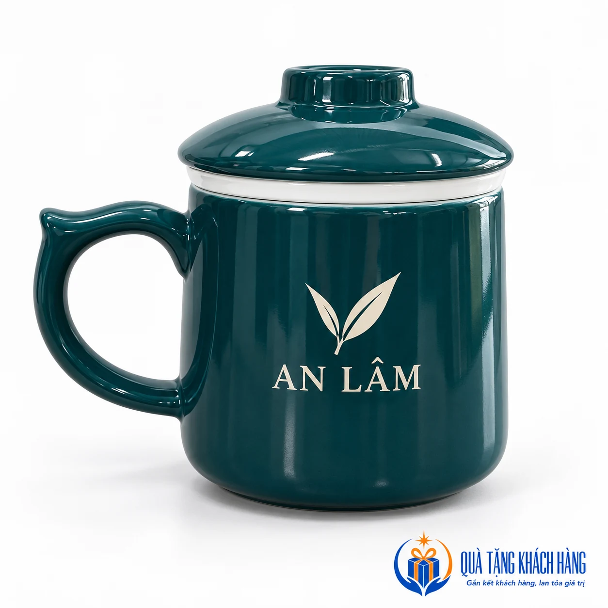 Minh họa in AN LÂM trên cốc lọc trà men xanh