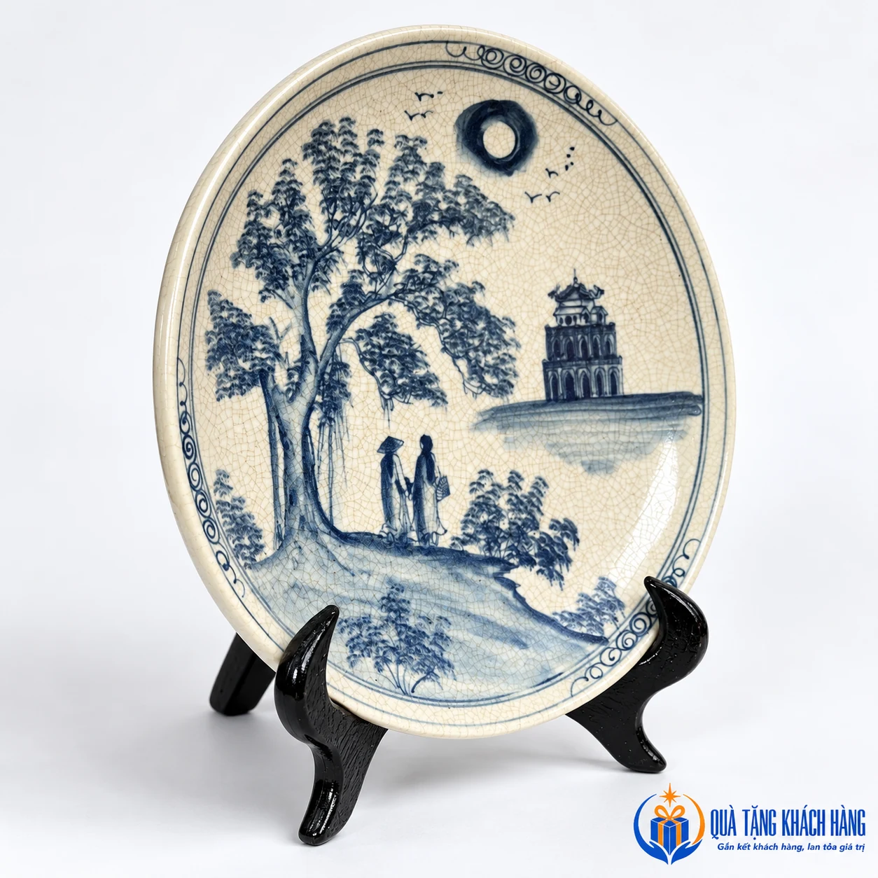 Góc nghiêng đĩa men rạn 20cm trên đế gỗ đen