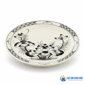 Góc nghiêng đĩa sứ vẽ sen cổ 22cm