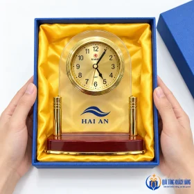 Mở hộp quà Kashi BT5 với phương án hộp lót lụa