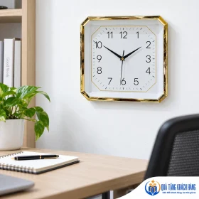 Đồng hồ HD98 ở góc làm việc