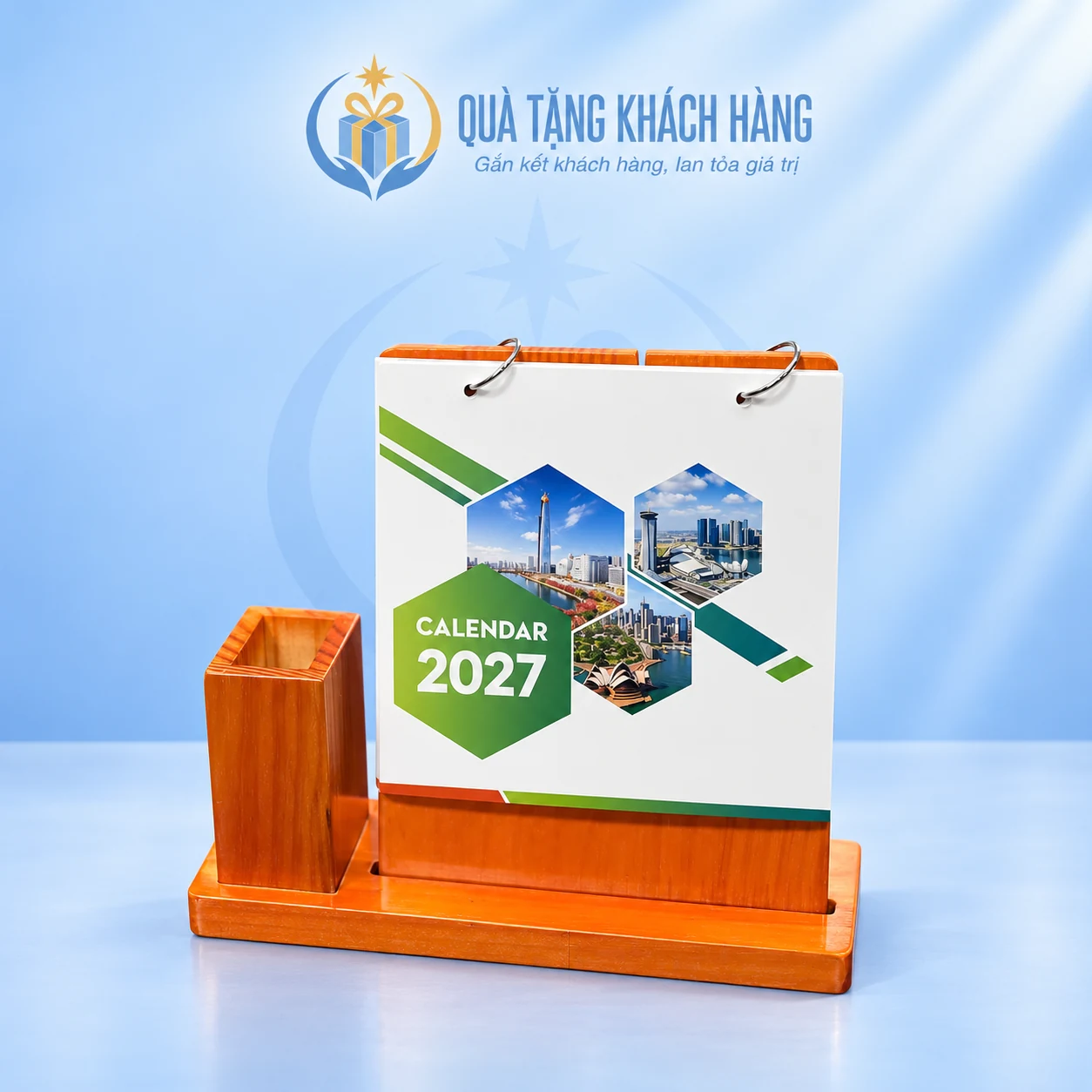 Lịch để bàn đế gỗ kèm ống bút