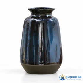 Mô phỏng tên GIA LAM trên lọ men xanh