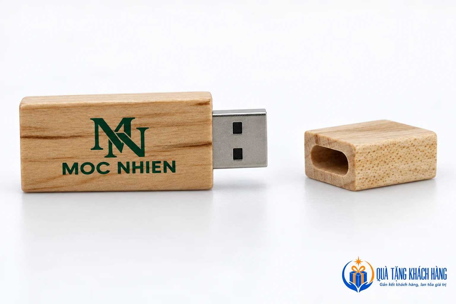 Mô phỏng in nhận diện MOC NHIEN trên USB gỗ UGV 006